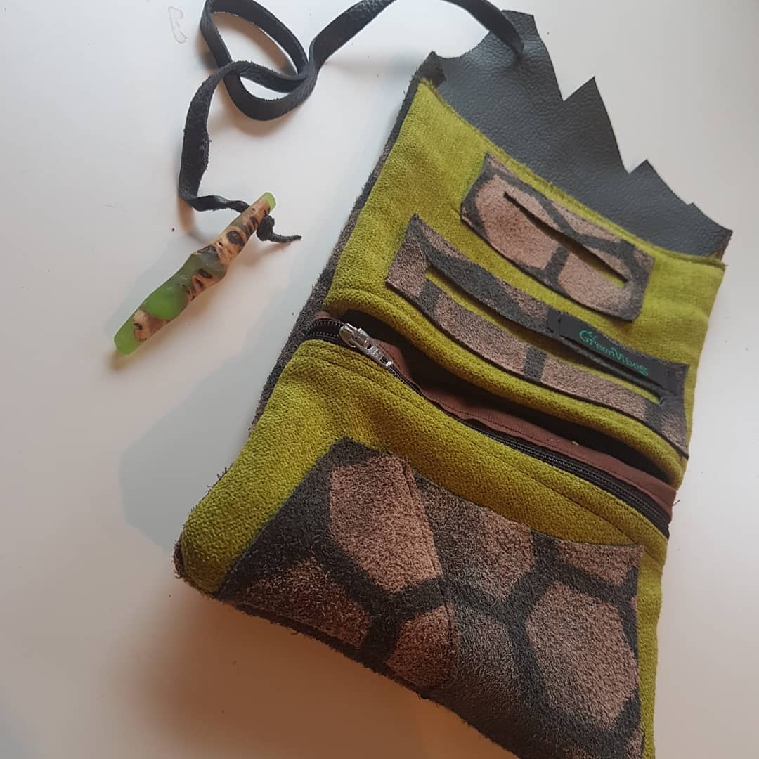 Tabaktasche wabenmuster / honeycomb